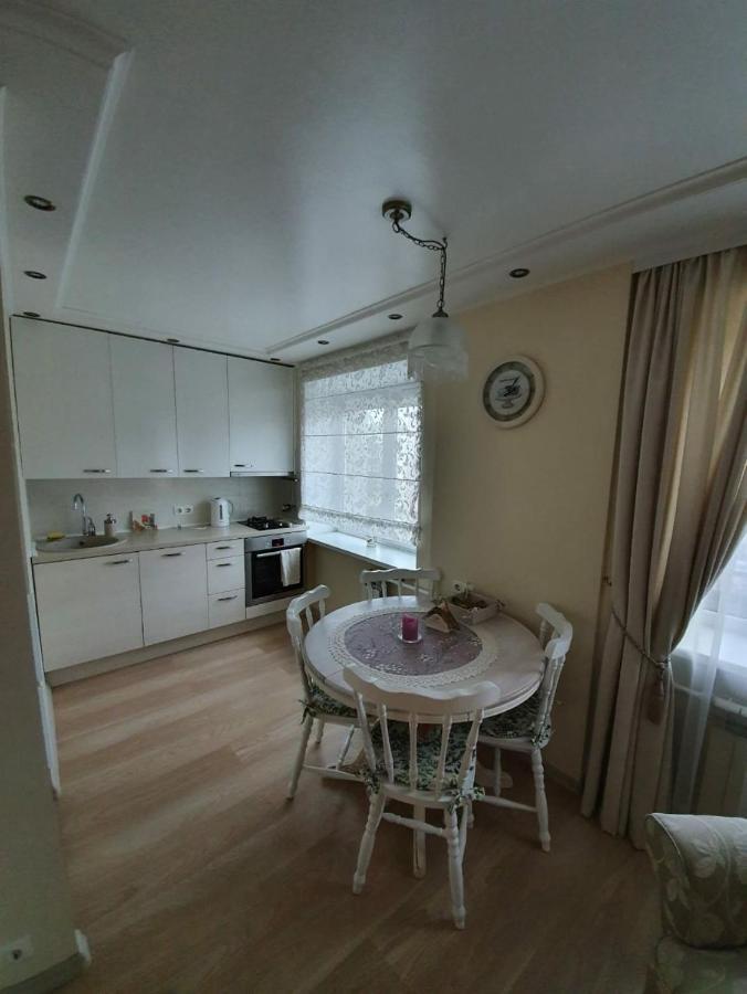 Cozy Centre Kke Apartment